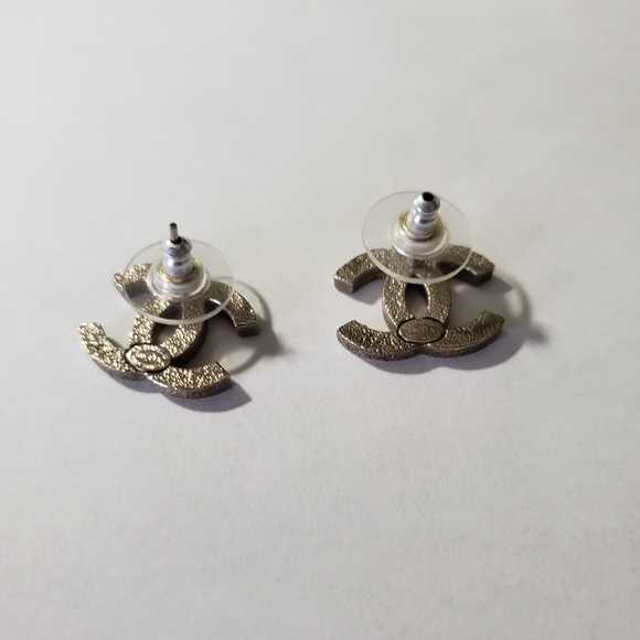 Chanel  earrings - Picture 6 of 9